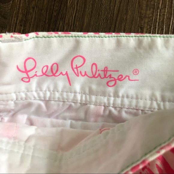 Pretty Pink Lilly Pulitzer shorts!! - Picture 4 of 4